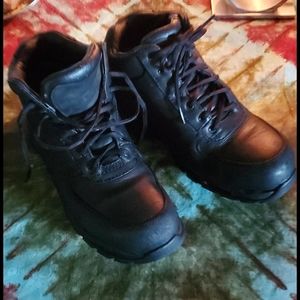 nike acg boots size 12, amazing 